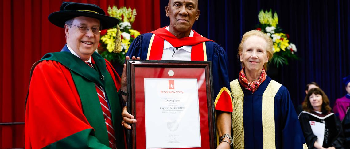 Crossroads’ an opportunity for growth, Baseball Hall of Famer Fergie Jenkins tells Brock grads