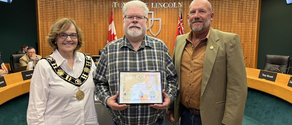 Town Crier recognized by Lincoln Council for winning provincial competition